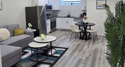 Legal One Bedroom Basement Suite with a Seperate Entrance and Full Kitchen