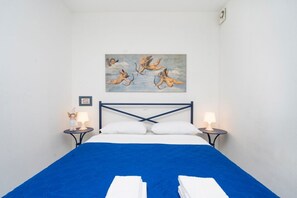 1 habitación y ropa de cama 