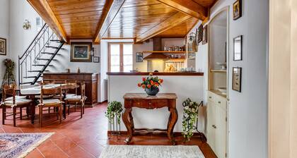 La Belle Époque - Stylish Flat in Perugia Center