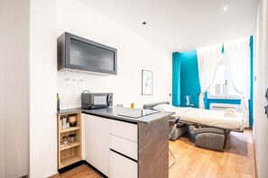 1 chambre, fer et planche à repasser, Wi-Fi, draps fournis