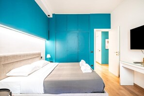 1 slaapkamer, een strijkplank/strijkijzer, wifi, beddengoed