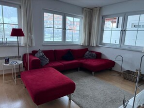 TV, peis og stereoanlegg