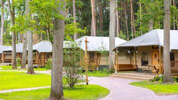 Comfort Tent, 3 Bedrooms | Exterior