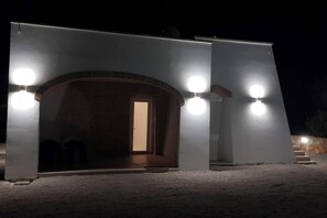 Exterior - Villa Pescoluse With Pool and Sea View (Salve)