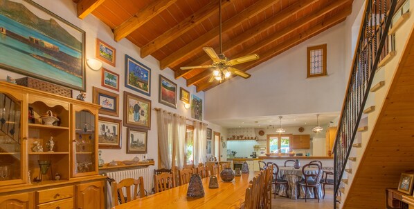 House | Dining