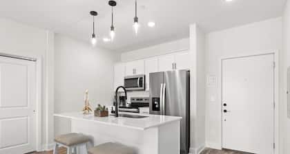 Modern 2BR at The Poplin - Southside Chattanooga