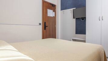 Casa | 1 dormitorio, espacio para trabajar con un portátil, ropa de cama