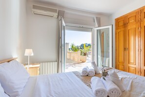 3 dormitorios, tabla de planchar con plancha, wifi