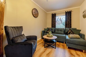 Smart TV, music library