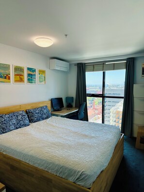 2 chambres, bureau, fer et planche à repasser, Wi-Fi gratuit
