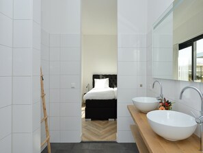 3 camere, Wi-Fi