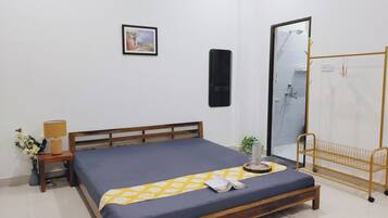 3 chambres, bureau, fer et planche à repasser, Wi-Fi