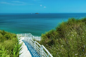 บริเวณภายนอก