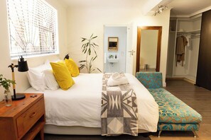 Chambre Confort Double ou avec lits jumeaux, climatisation