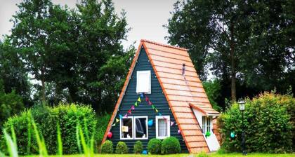 Chalet isolé dans campagne paisible