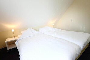 3 bedrooms, free WiFi - Tidy house near Emslandermeer (Vlagtwedde)