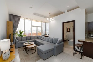 2 bedrooms - 2BR at the Palm Balcony Pool Gym Beach (Dubai)