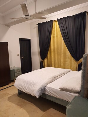 2 bedrooms, free WiFi, bed sheets