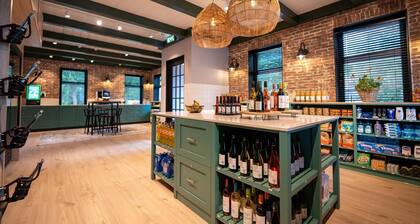 Tienda Safari cerca del parque Lauwersmeer