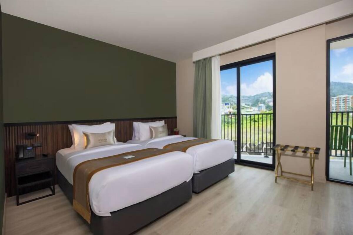 1 bedroom, individually furnished, desk, free WiFi