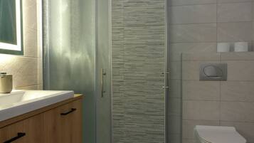 Dusche, Haartrockner, Handtücher, Seife