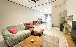 Deluxe Studio Suite, City View | Living area - 3 Towers Jln Ampang by Airhost (Kuala Lumpur)