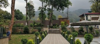 The Green Icon Resort