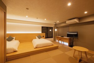 Superior Quadruple Room, City View | In-room safe, free WiFi, bed sheets