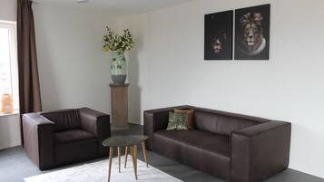 40-Zoll-Flachbildfernseher mit Kabelempfang