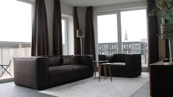 2 bedrooms, soundproofing, iron/ironing board, free WiFi