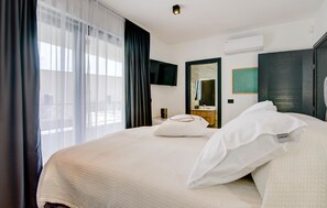 3 chambres, lit parapluie, Wi-Fi gratuit, draps fournis