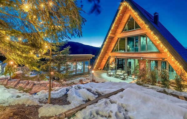 Exterior - Amazing home in Ravna Gora with sauna (Ravna Gora)