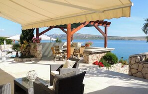 Outdoor dining - Nice apartment in Vidalici (Vidalici)