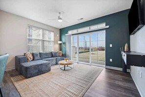 TV, offices