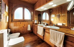 Shower - Beautiful home in Vinaroz (Vinaroz)