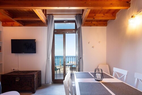 Fortezza Sea Breeze Anne-2BR with view