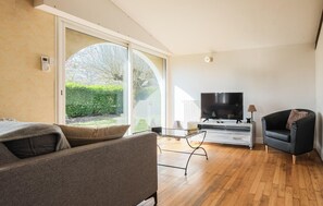 Living area - Cozy home in Saint-Vincent-de-Cosse (Saint-Vincent-de-Cosse)