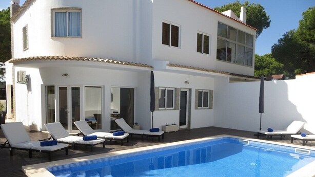 Pool - Luxury Villa With Private Pool Walking Distance to Beach and Marina! (Loulé)