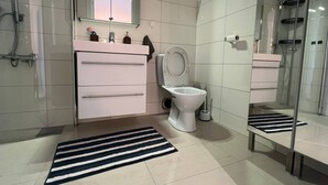 Shared Dormitory, 1 Bedroom, Balcony | Bathroom - Room-cozy Urban Single Room (Ålesund)