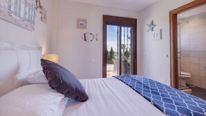 Villa, 4 Bedrooms, Accessible, Smoking - Marvelous Villa Asturia in Marbella (Marbella)