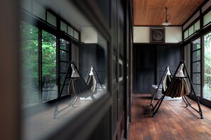 施設の正面