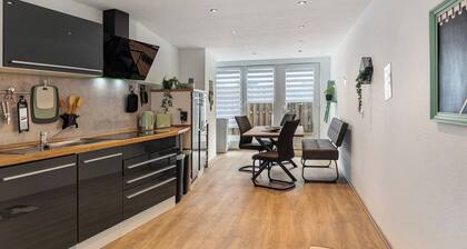 Ferienhaus 'Am Nicolaiplatz' mit privater Terrasse, privatem Garten und Wi-Fi
