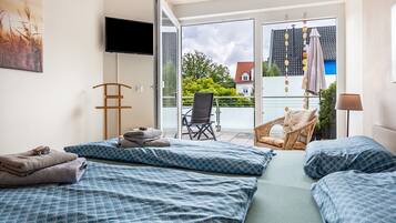 1 bedroom, free WiFi, bed sheets