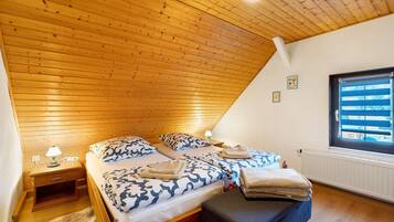 2 bedrooms, free WiFi, bed sheets