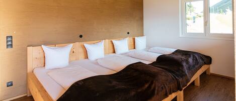 2 habitaciones, wifi gratis, ropa de cama y acceso para silla de ruedas