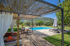 Outdoor dining - Casa En Moscari near Platja de Muro (Selva)