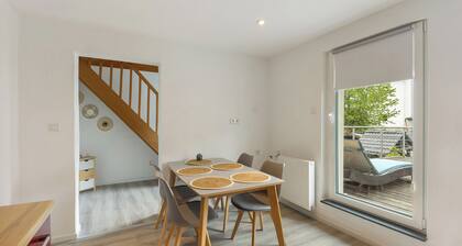 Ferienwohnung 'Casa Verde' mit Bergblick und privater Terrasse