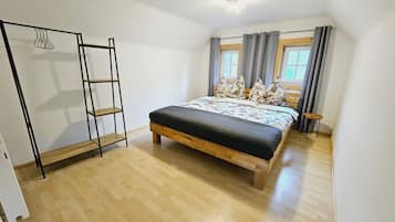 2 間睡房、免費 Wi-Fi、床單