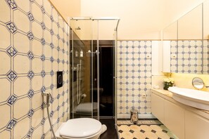 Dusche, Haartrockner