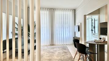 Tabla de planchar con plancha y wifi gratis